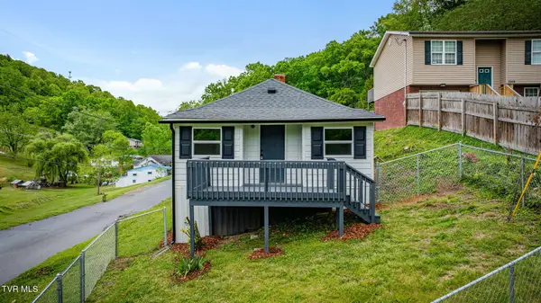 3304 Thornton Drive, Kingsport, TN 37664