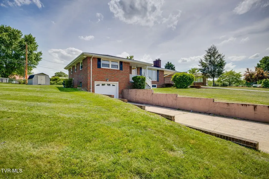 1029 Spring Valley Drive, Kingsport, TN 37660 - #3