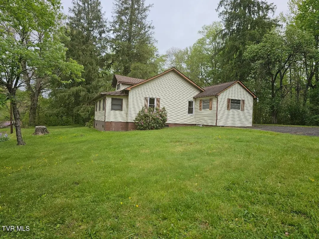 736 Northeast Park Avenue, Norton, VA 24273 - #1