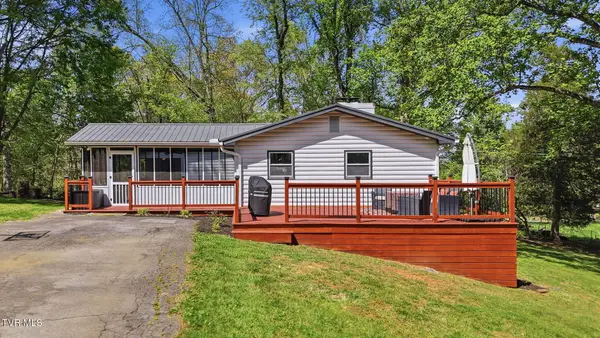 241 Summer Sound Road, Piney Flats, TN 37686
