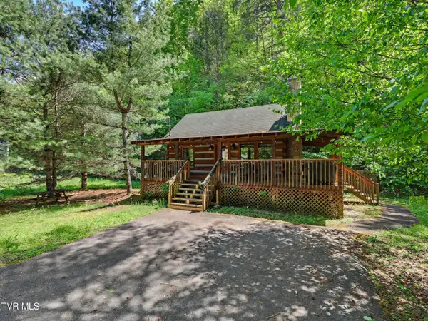 1561 Jobey Green Hollow Road, Sevierville, TN 37876