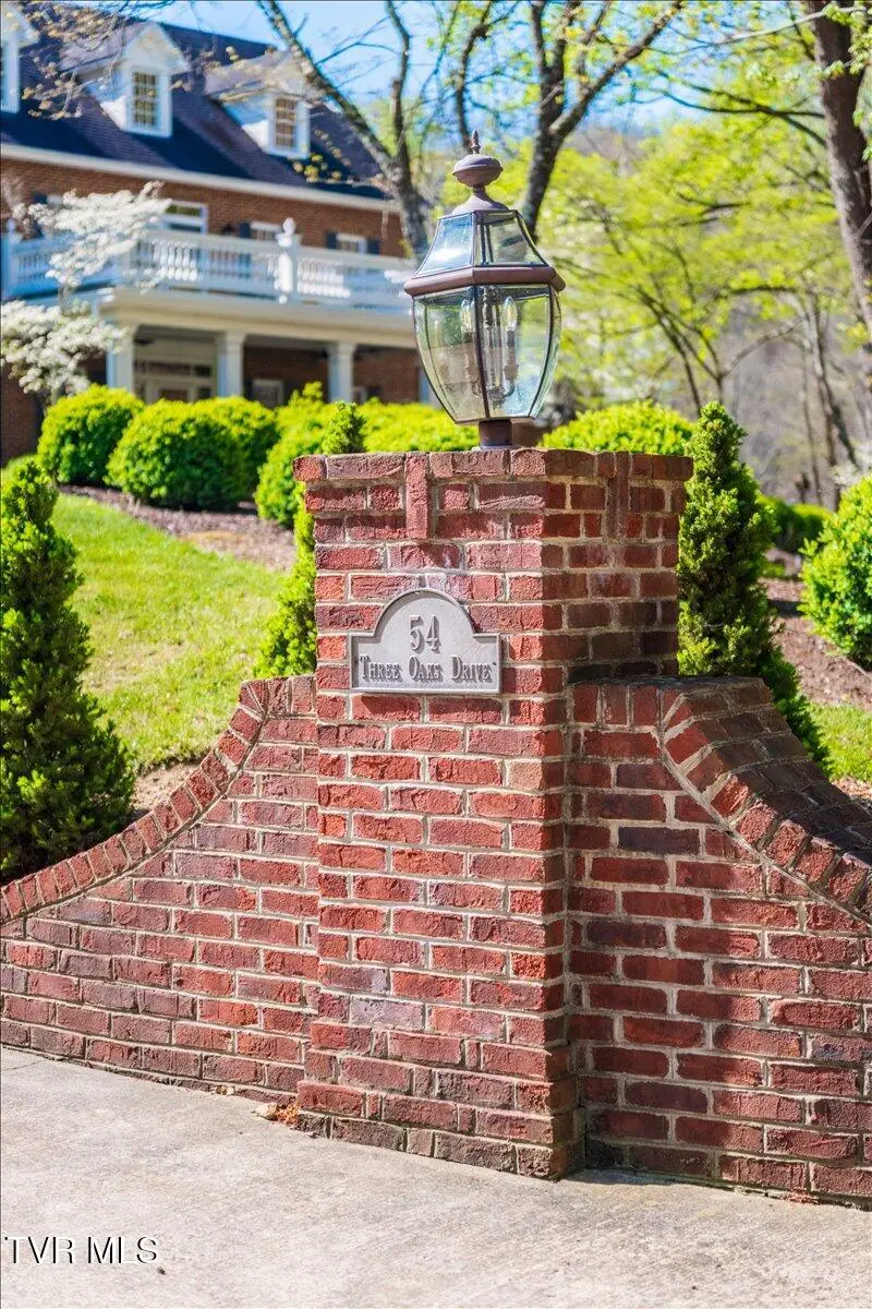 54 Three Oaks Drive, Bristol, TN 37620 - #3