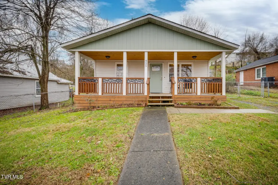 925 Dorothy Street, Kingsport, TN 37660 - #2