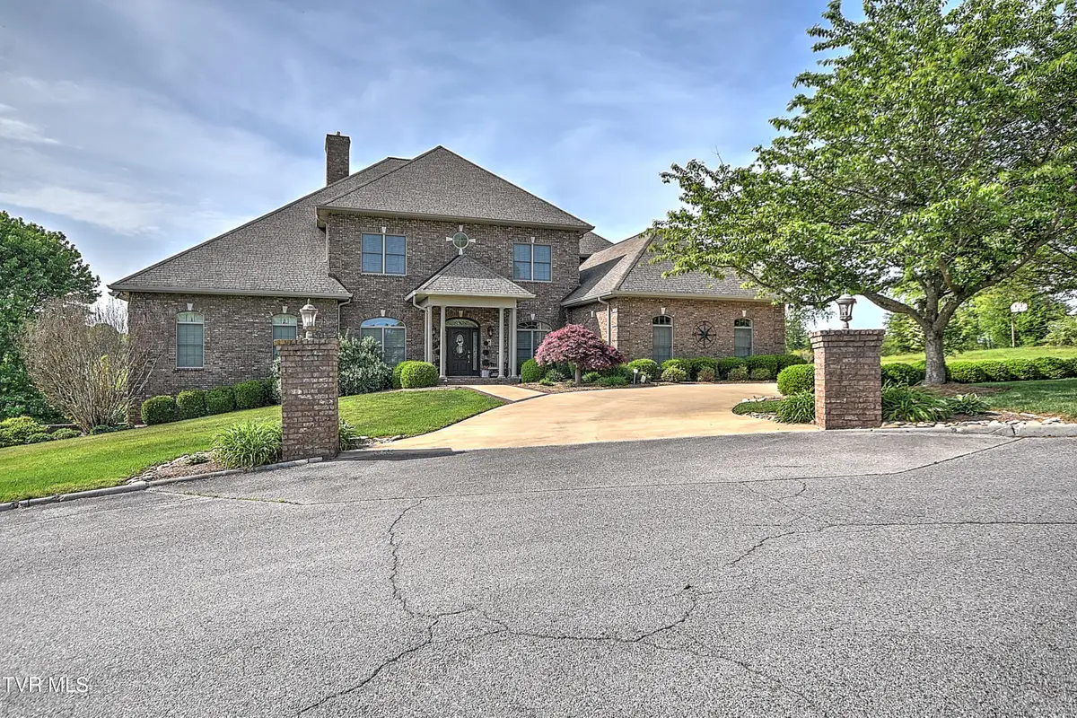 132 Westover Drive, Bristol, TN 37620 - #1
