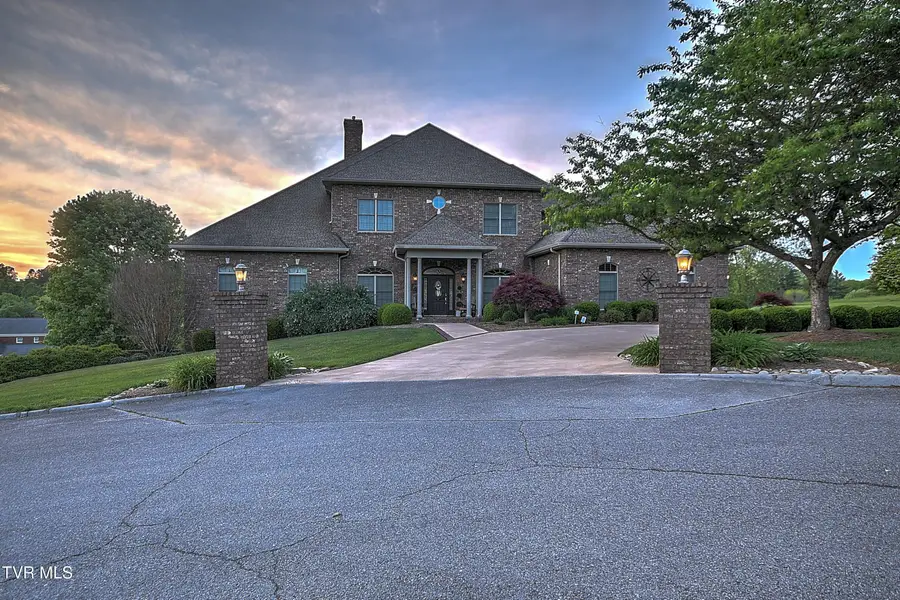 132 Westover Drive, Bristol, TN 37620 - #3