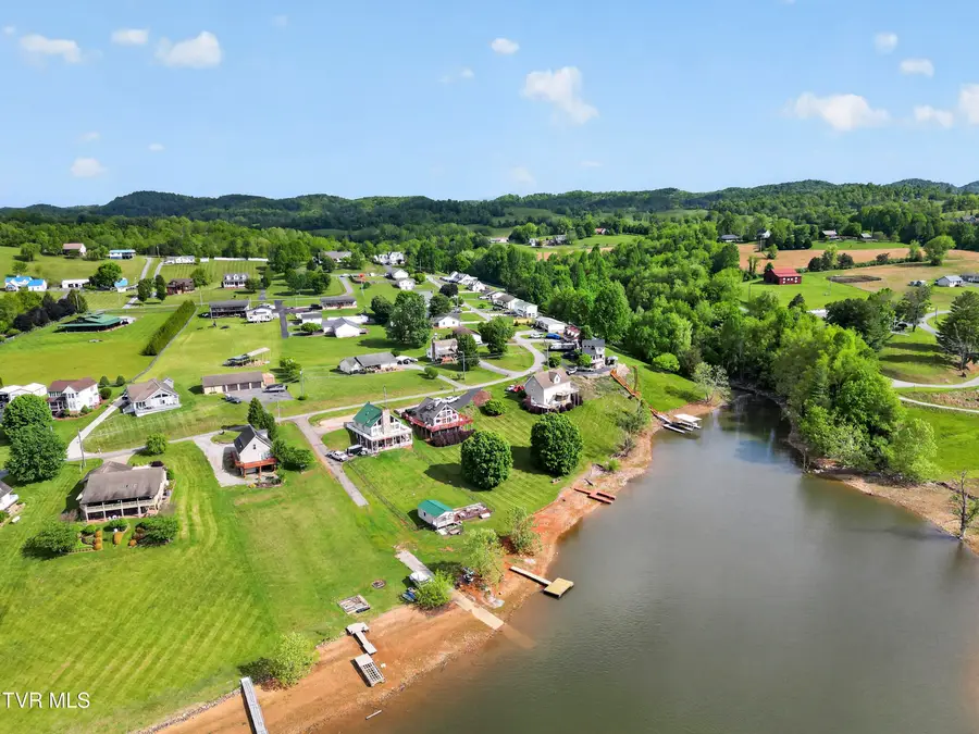 21658 Lakeshore Drive, Abingdon, VA 24211 - #2