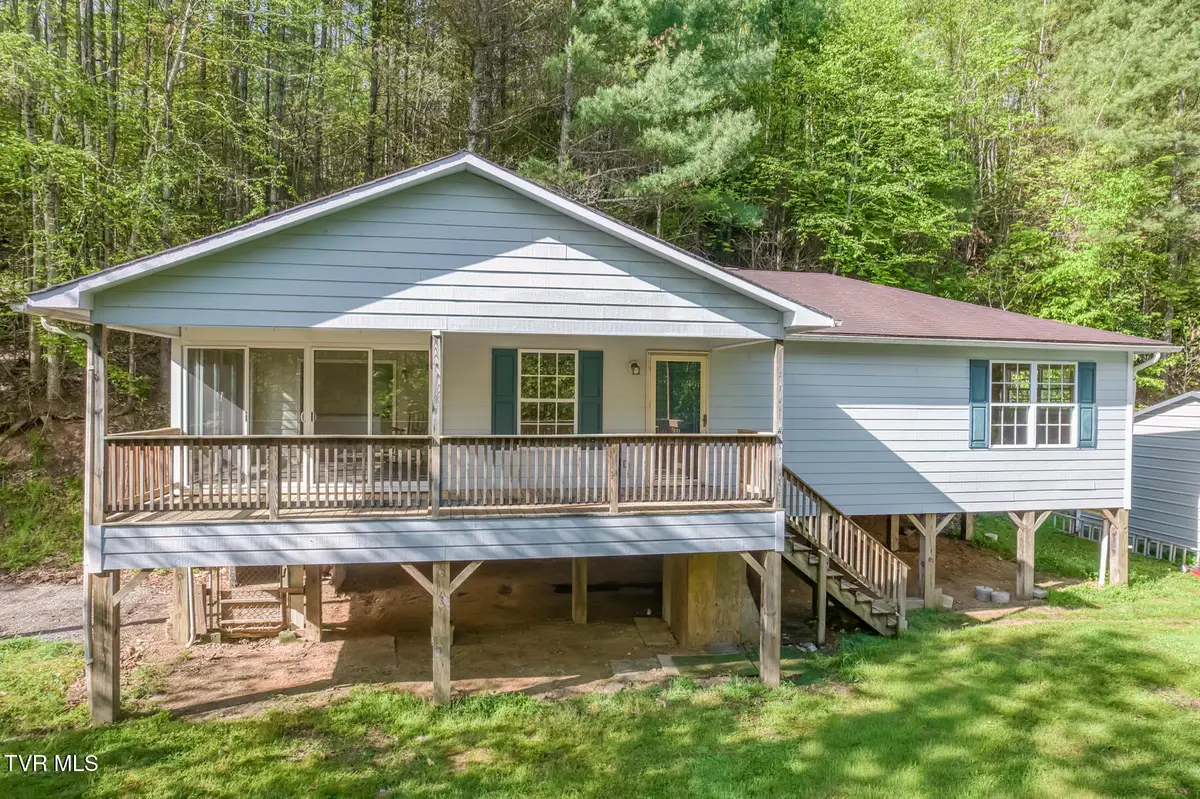 514 Piney Grove Road, Hampton, TN 37658 - #1