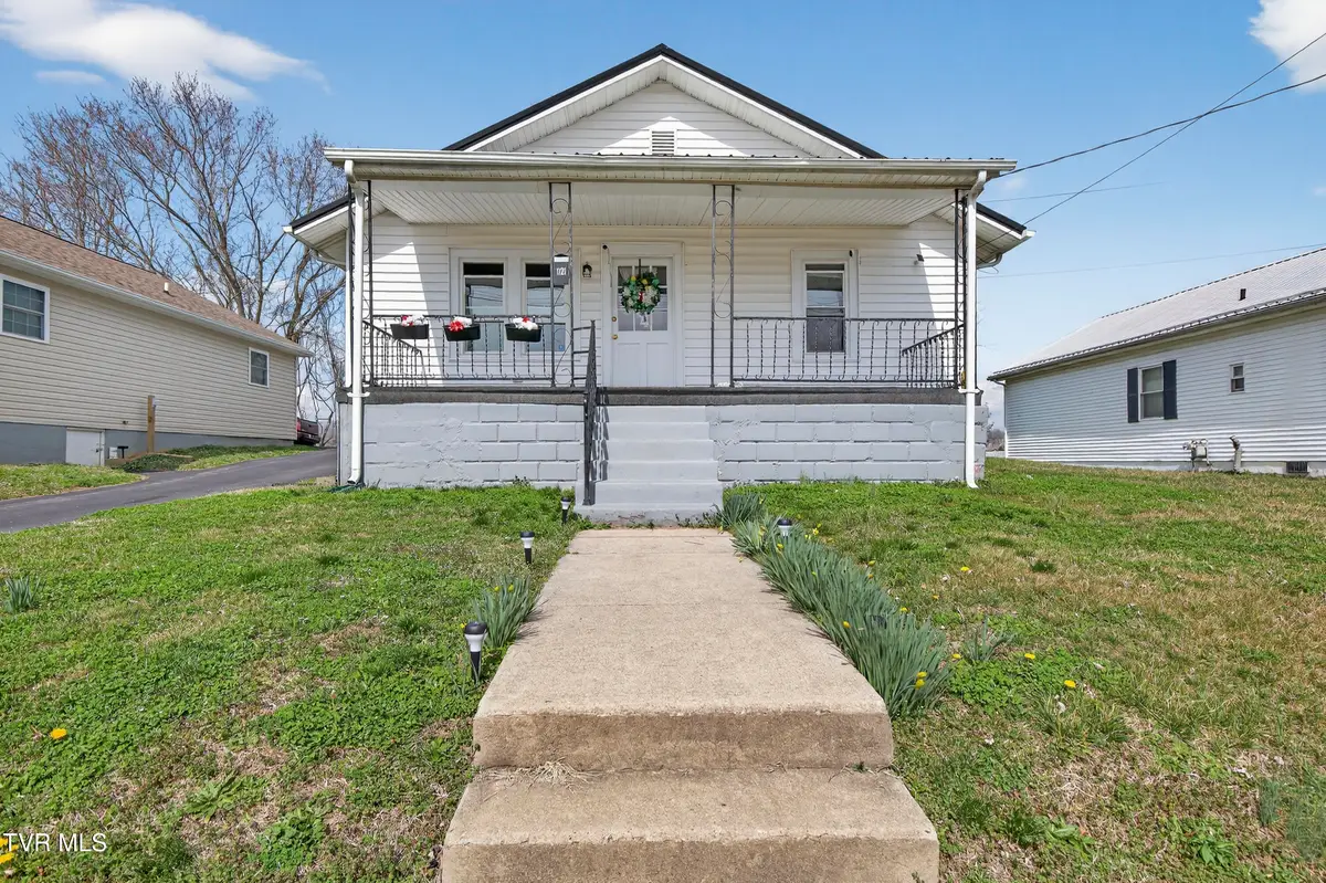 1121 Mcneil Street, Bristol, VA 24201 - #1