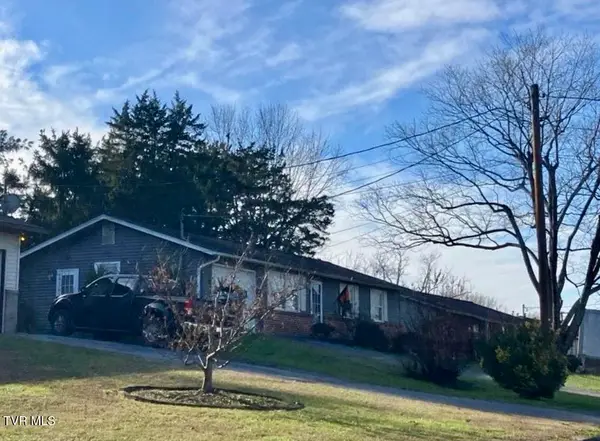 7312 Meadowbrook Circle, Knoxville, TN 37918