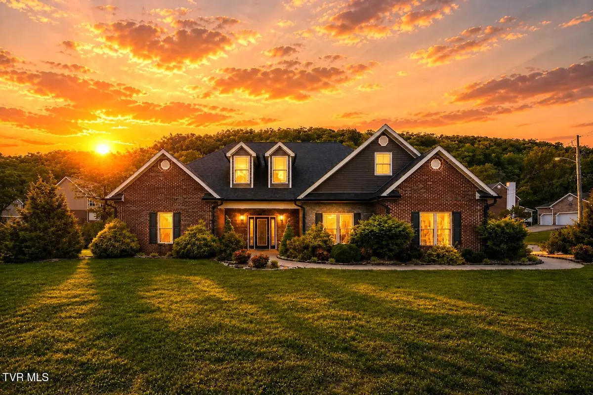 3901 Leaf Point, Kingsport, TN 37663 - #1