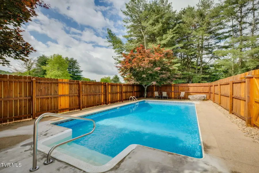 209 Harmony Acres Drive #E, Jonesborough, TN 37659 - #3