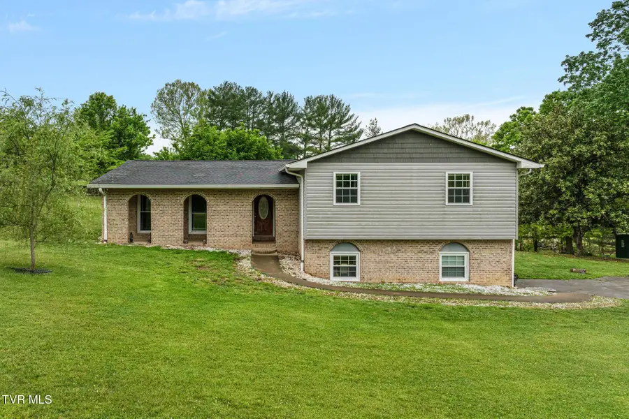 780 Dry Branch Road, Bluff City, TN 37618 - #2