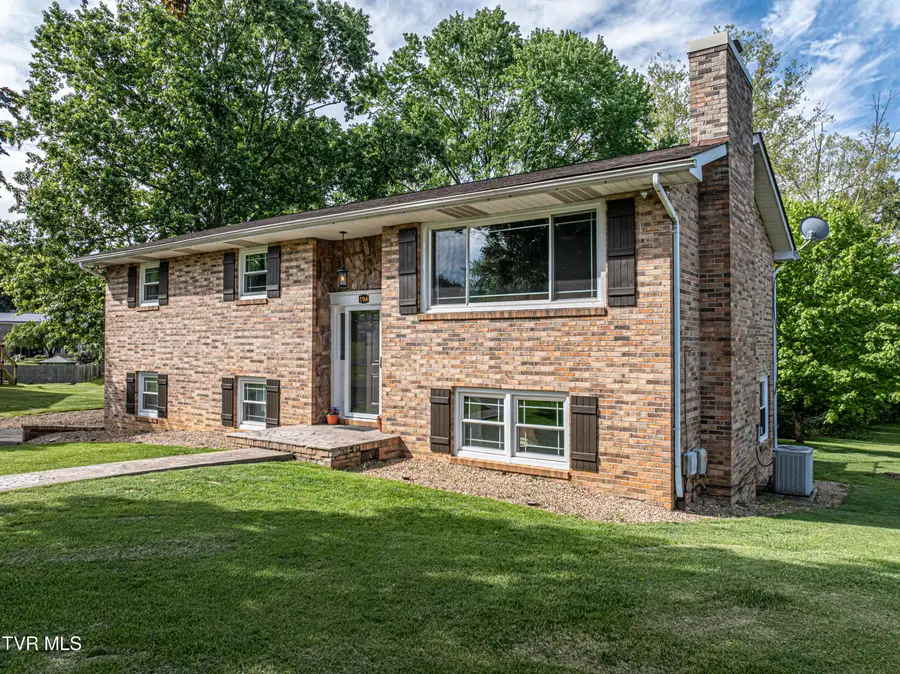 194 Deertrack Lane, Bristol, VA 24201 - #2