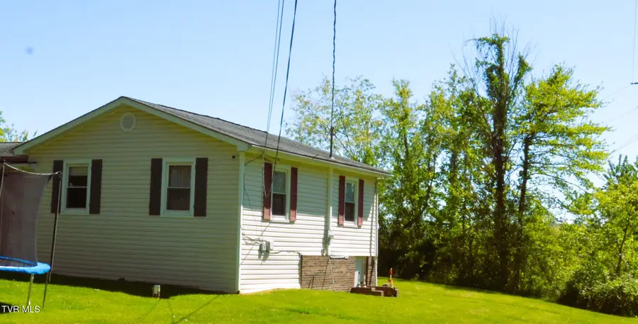 6081 Pole Bridge Road, Wise, VA 24293 - #2