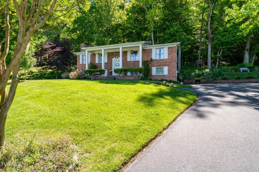 1025 Eastbrook Drive, Kingsport, TN 37663 - #2