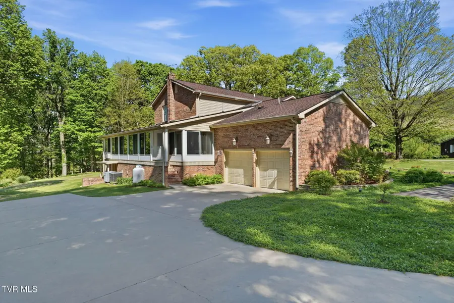 308 Scenic Drive, Lebanon, VA 24266 - #3