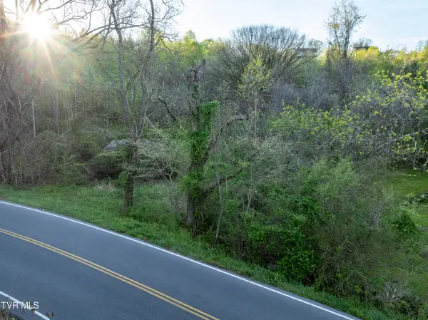 6270 Chestnut Ridge Road, Kingsport, TN 37664