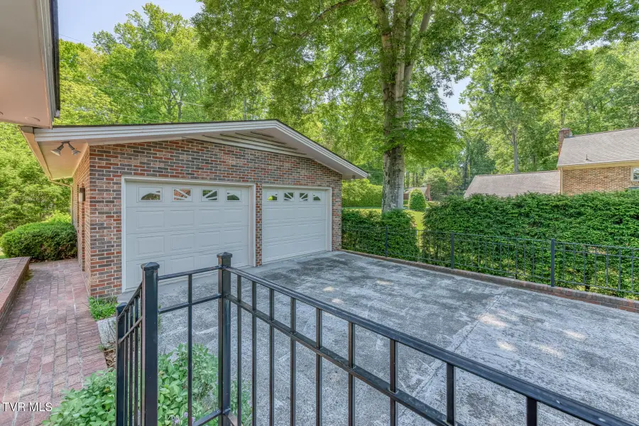 1013 King Richard Boulevard, Johnson City, TN 37604 - #2