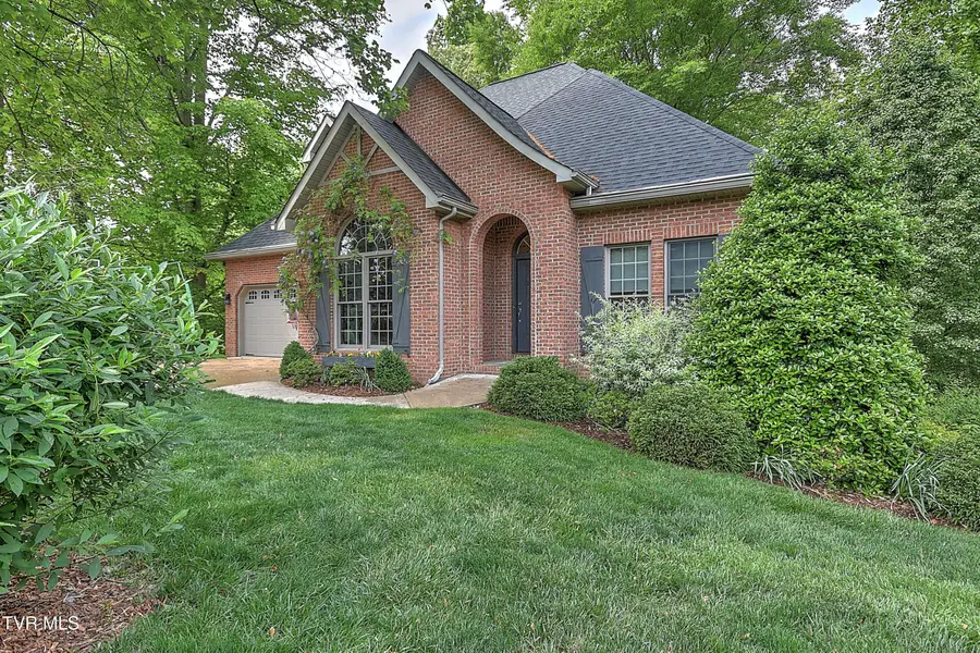 421 Arrowhead Drive, Kingsport, TN 37664 - #2