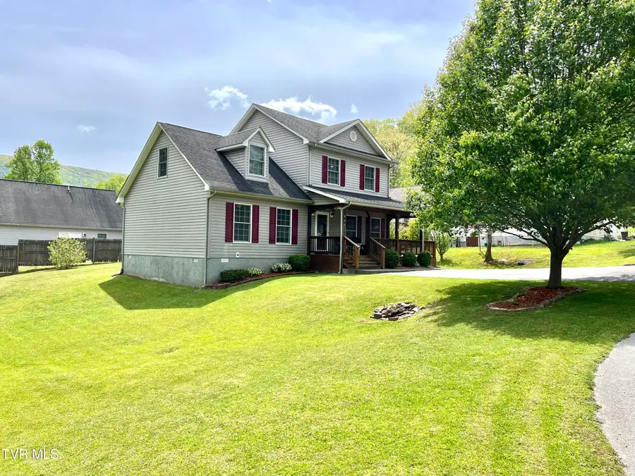 449 Mulberry Lane, Norton, VA 24273 - #3