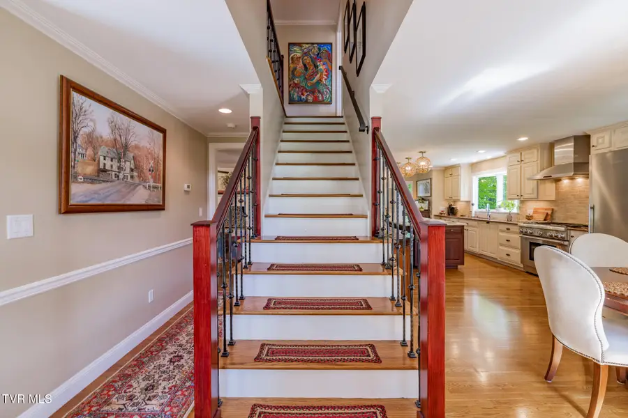 233 Patrick Henry Circle, Kingsport, TN 37663 - #2