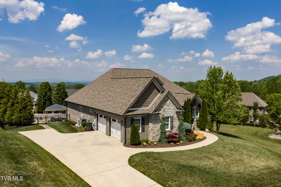 50 Sunset Ridge Court, Gray, TN 37615 - #3