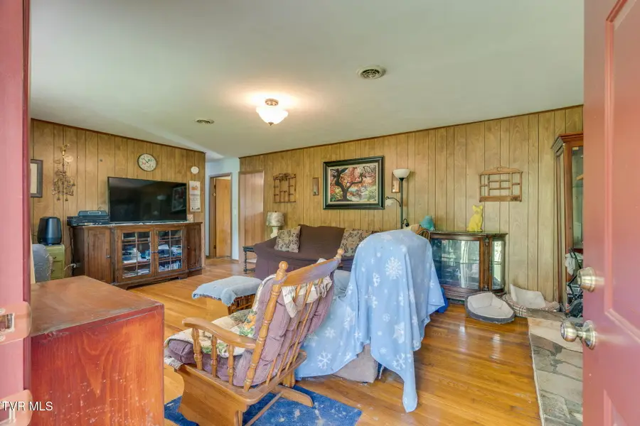 397 Buncombe Road, Blountville, TN 37617 - #2