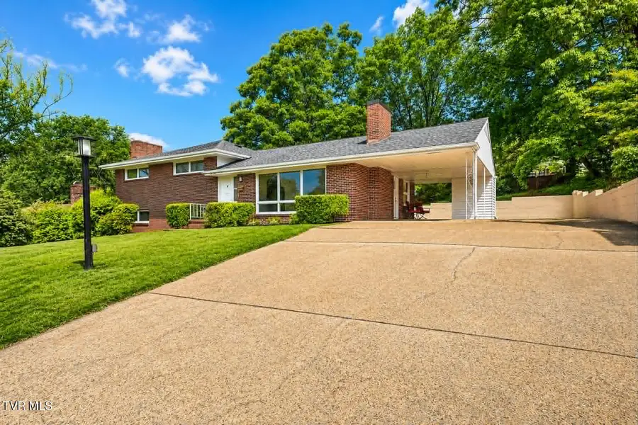 912 Colfax Avenue, Kingsport, TN 37660 - #2