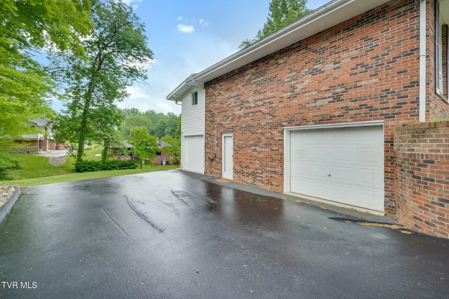 107 Dogwood Lane, Johnson City, TN 37604 - #3