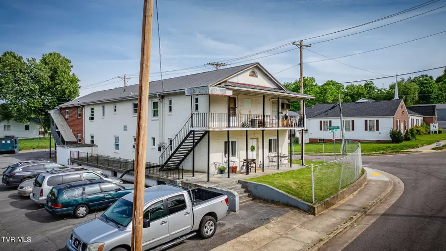 1006 Gibson Mill Road, Kingsport, TN 37660 - #3