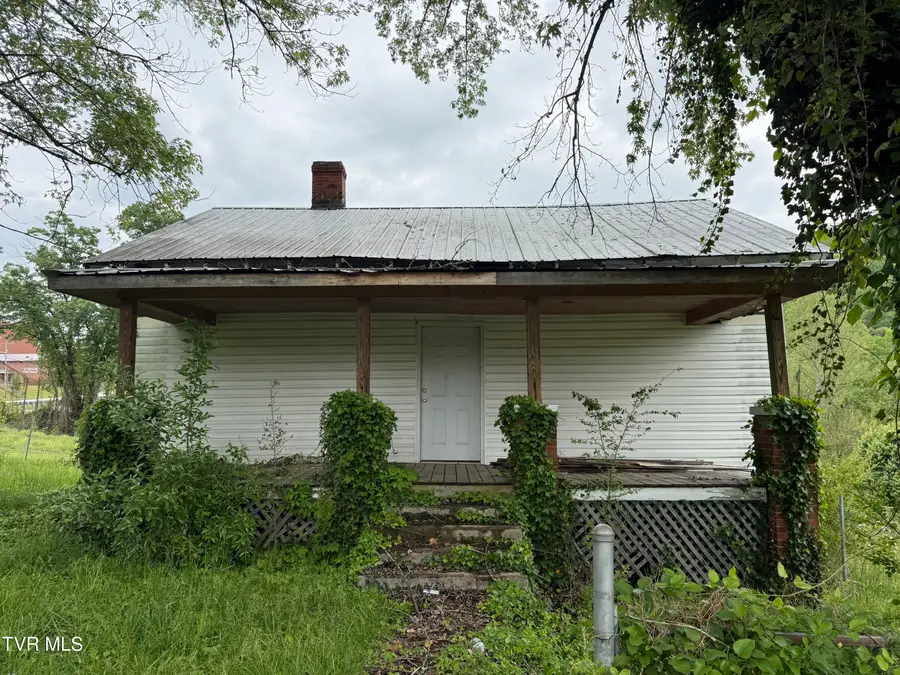 105 Highland Avenue, Appalachia, VA 24216 - #2