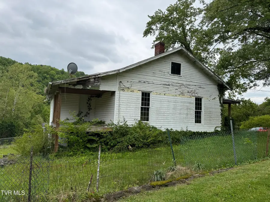105 Highland Avenue, Appalachia, VA 24216 - #3