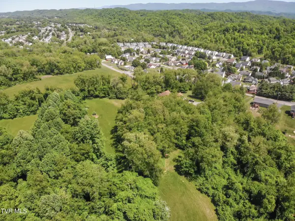 1325 Old Jonesboro Road, Bristol, TN 37620