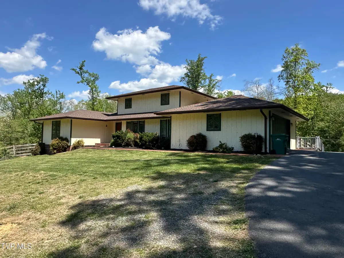 21506 Plantation Road, Bristol, VA 24202 - #1