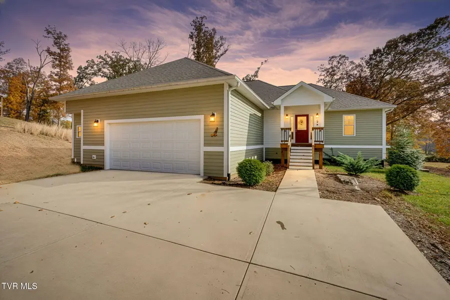 296 Allenwood Drive, Surgoinsville, TN 37873 - #2