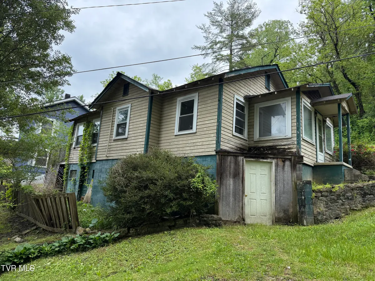 705 Blondell Avenue, Appalachia, VA 24216 - #1