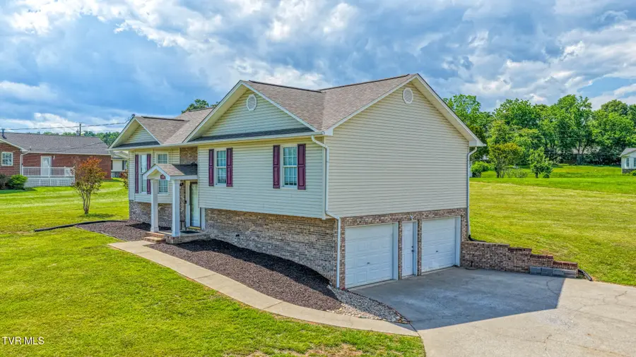 135 Lauren Drive, Rogersville, TN 37857 - #2