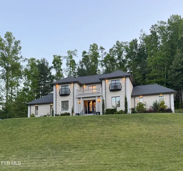 103 Southwest Fernwood Lane, Wise, VA 24293