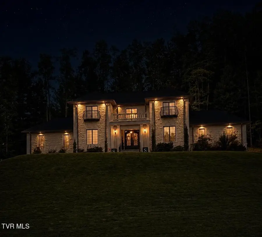 103 Southwest Fernwood Lane, Wise, VA 24293 - #2