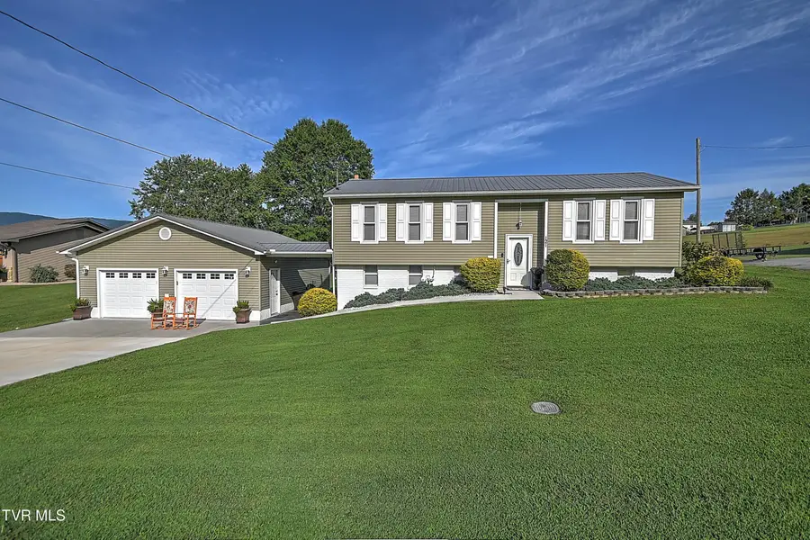 121 Brookview Drive, Newport, TN 37821 - #2