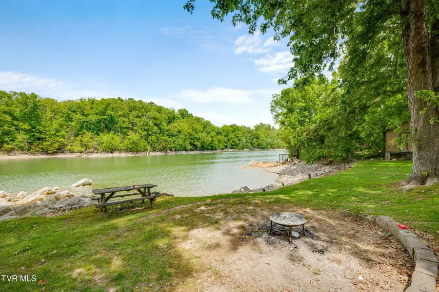 412 Massengill Park Road, Bluff City, TN 37618 - #2