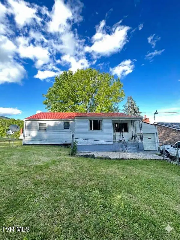 158 Super Hill Drive, Keokee, VA 24265