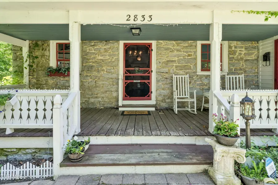 2833 East Oakland Avenue, Johnson City, TN 37601 - #3