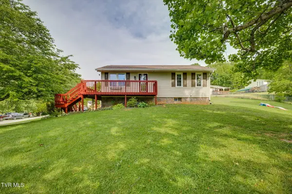 126 Country Hills Drive, Jonesborough, TN 37659