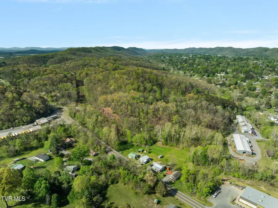 1848 Weaver Pike, Bristol, TN 37620 - #2