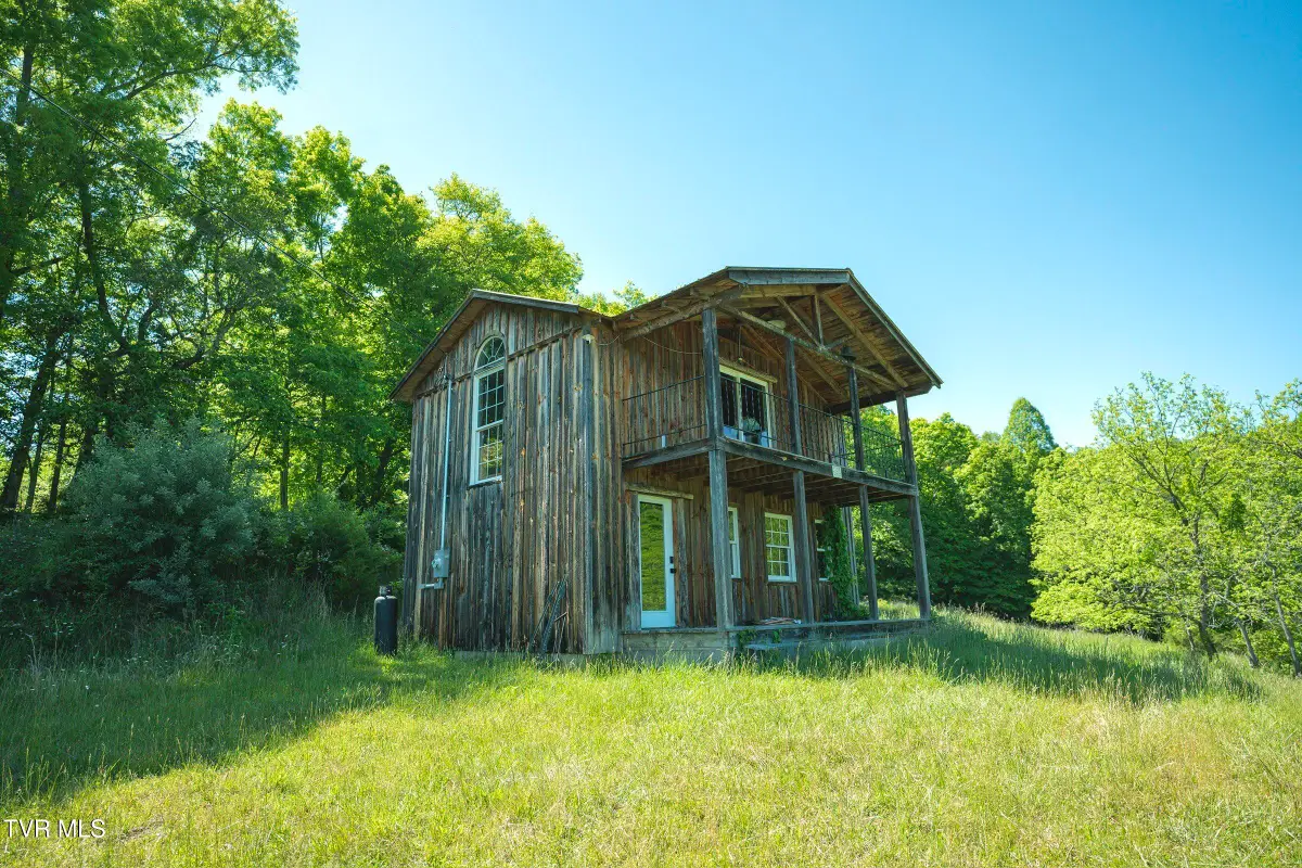 4892 Limestone Valley Road, Duffield, VA 24244 - #1