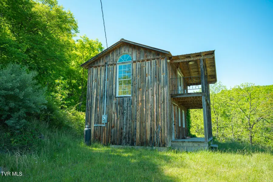 4892 Limestone Valley Road, Duffield, VA 24244 - #3