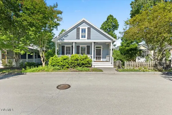 11 Walton Street, Jonesborough, TN 37659
