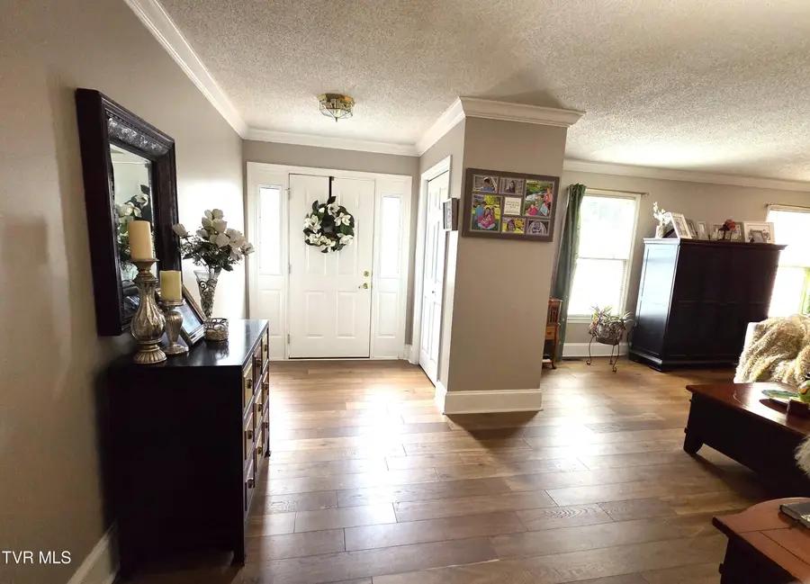 2734 East Oakland Avenue #F58, Johnson City, TN 37601 - #2