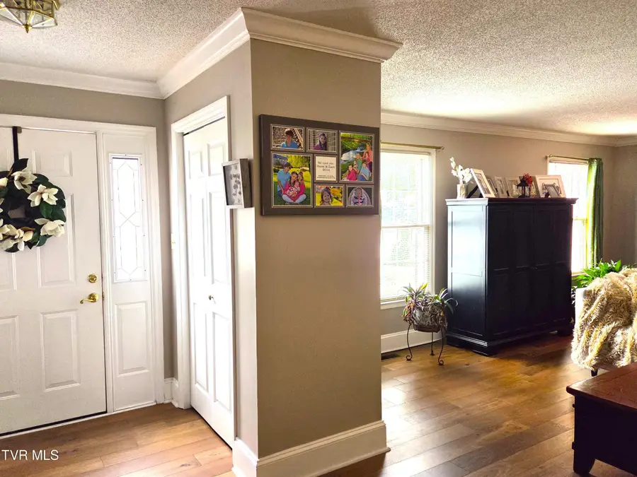 2734 East Oakland Avenue #F58, Johnson City, TN 37601 - #3